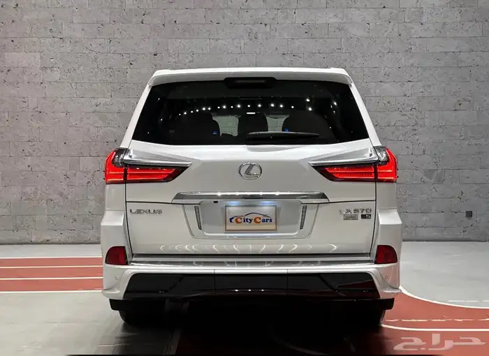 النوع  لكزس Lx570 الموديل  2021 العداد 75000k 11