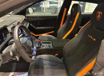 النوع لامبورغيني أوروس بيرفورمانتي الموديل2023 العداد 5000k index