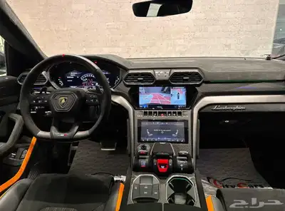 النوع لامبورغيني أوروس بيرفورمانتي الموديل2023 العداد 5000k index