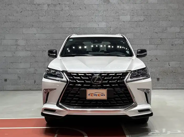 النوع  لكزس Lx570 الموديل  2021 العداد 75000k 0