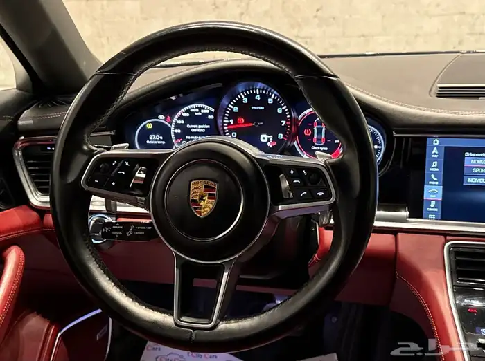 النوع بورش باناميرا 2020  الموديل العداد  52000k 9