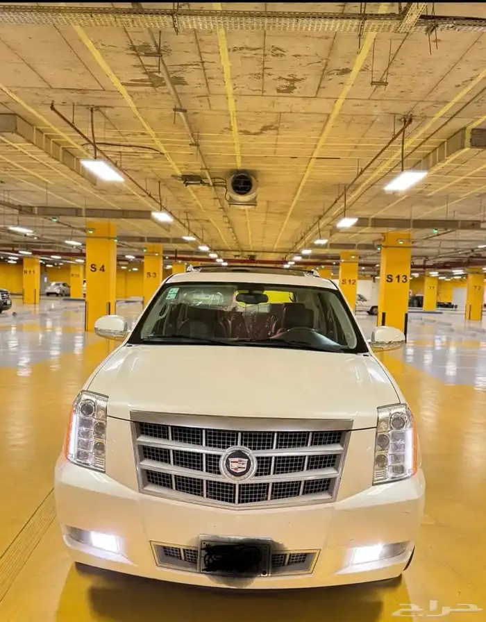 كاديلاك اسكاليد بلاتنيوم 2014 0