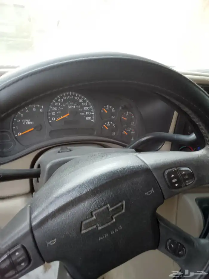 تاهو موديل 2005فل كامل سبع كراسي مكينه قير عل شرط ماشي 240 5