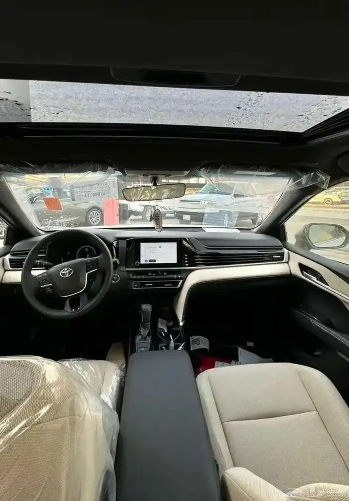 كامري LE بانزين ( عروض الكاش ) 3