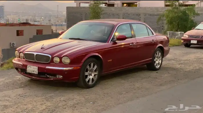 للبيع جاكوار 2006 للبيع المكينه مصلبه فقط 1