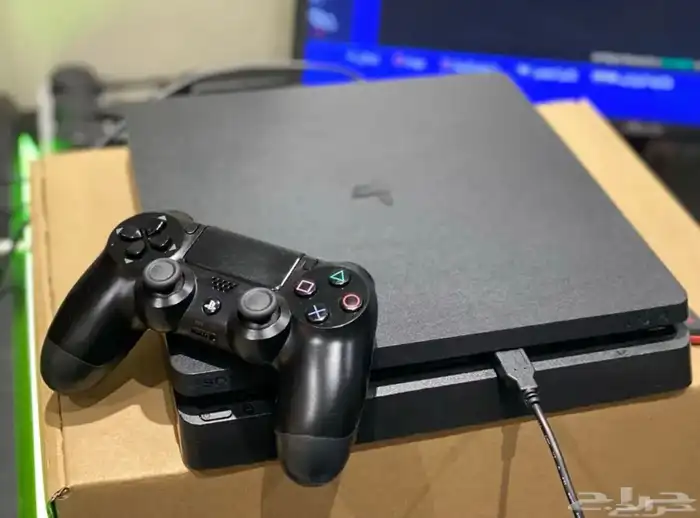 playstation 4 slim 3