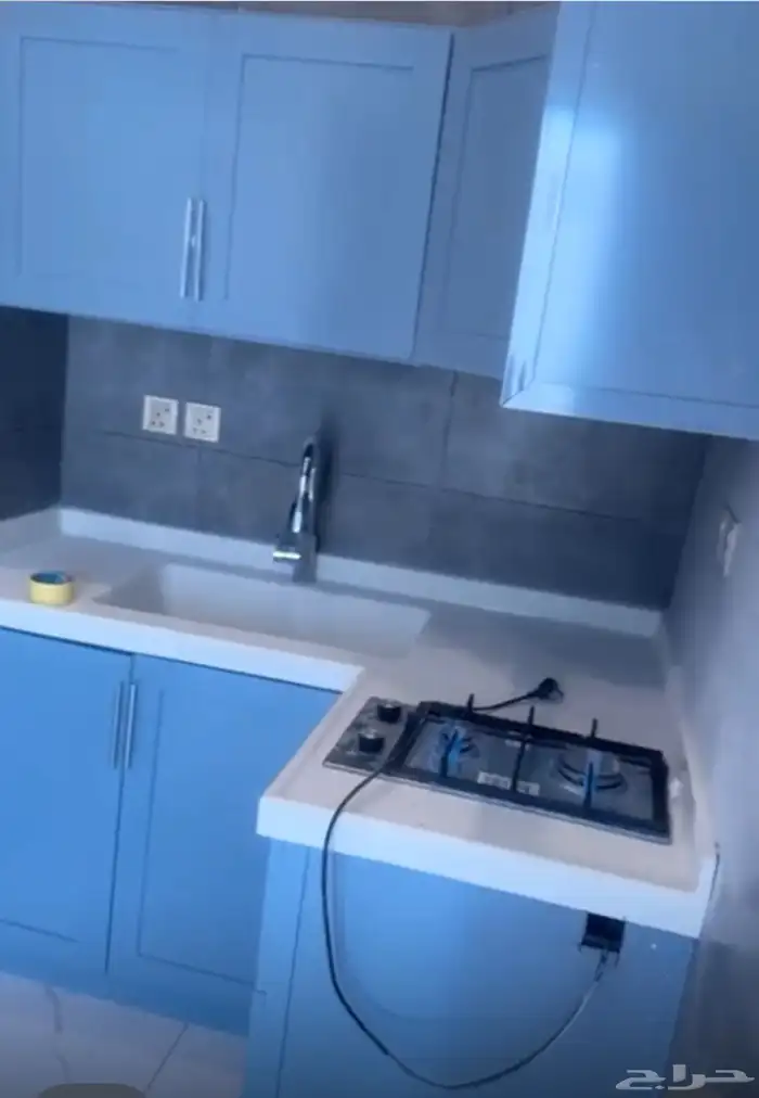 شقة صغيرة للايجار محايل 1