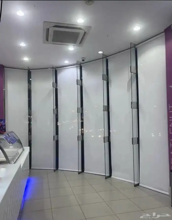 ستاير رول بلاك اوت صن سكرين تحكم بالريموت 3