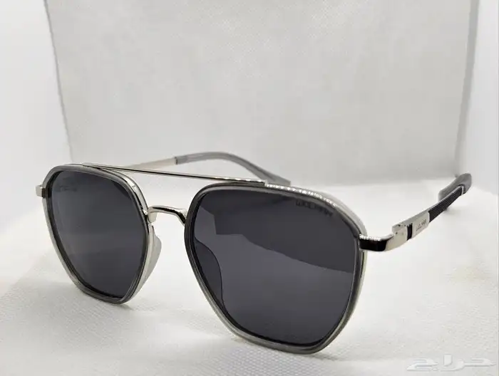 نظارات شمسية بخاصية بلورايزد 8