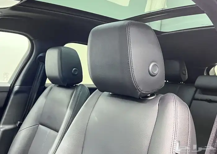 2025 Range Rover Velar P340 6