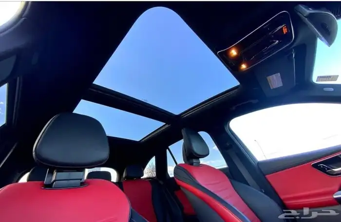 2023 Mercedes-Benz GLC 300 4MATIC 6