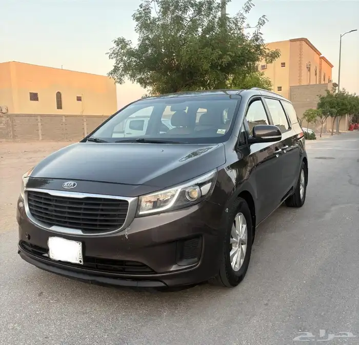 للبيع كيا كرنفال 0