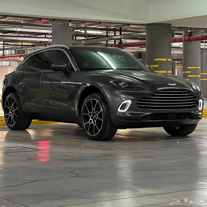 أوستن مارتن DBX 2021 وارد الوكيل إصدار خاص ممشى قليل 1