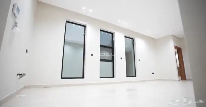 فيلا مودرن فاخرة بحي ولي العهد 3