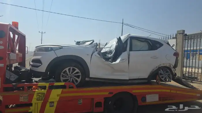 يوجد لدينا توسان ديزل مديل 2018 مكينه جير وكاله وجهيه وكاله 2