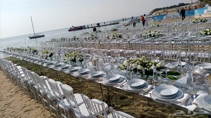 تأجير كراسي طاولات طعام بأنواعها زجاج مستطيلة ودئريه وخشب 3