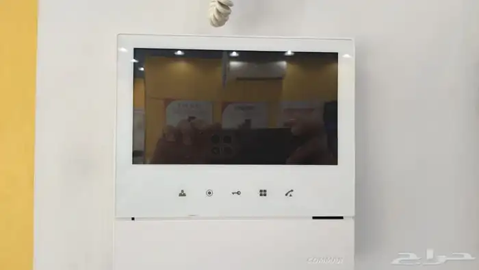 فني انتركوم سنترال انترنت 5