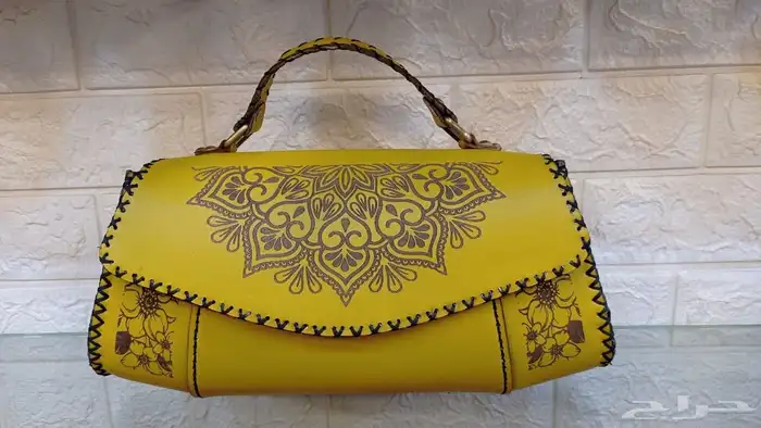 شنط نسائي هاندميد جلد طبيعي 0