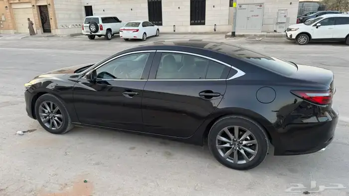 مازدا 2024 اللون أسود 5