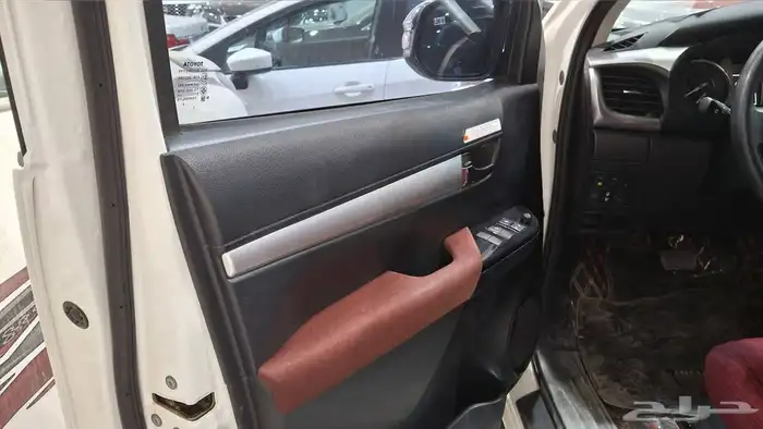 تويوتا هايلكس 2024 S GLX مستعملة مفحوصة مضمونة 6