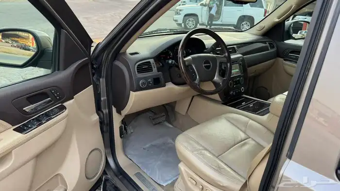 جي ام سي يوكن 2012 ديتالي XL 8