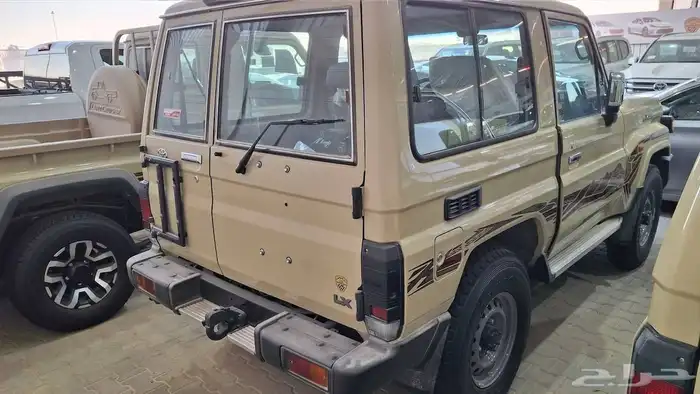 تويوتا ربع 2025 XL مستعملة مفحوصة مضمونة مصينة 1