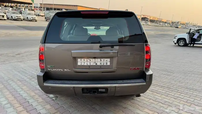 جي ام سي يوكن 2012 ديتالي XL 5