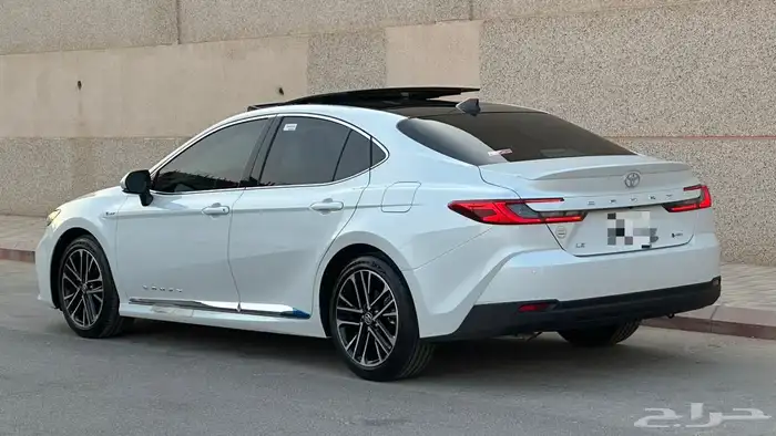 كامري 2025 4