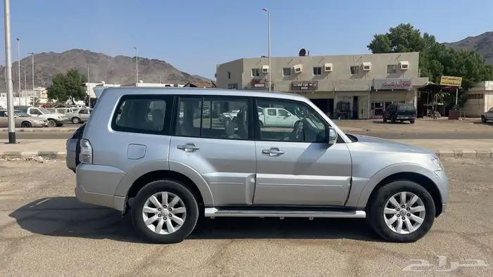 جيب باجيرو 2011 مكينة كبيره 1