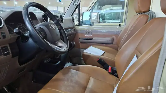 تويوتا ربع 2022 GXL مستعملة مفحوصة مضمونة مصينة 6