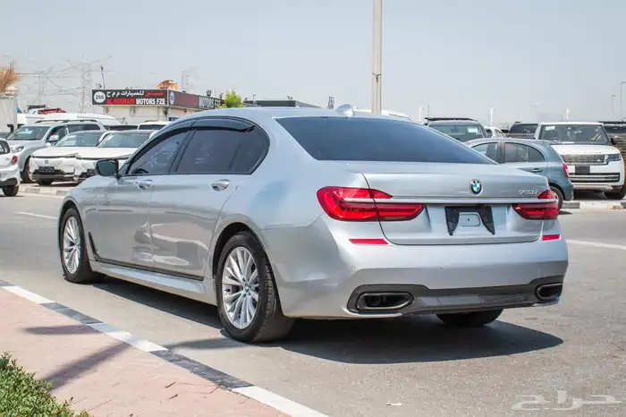 للبيع BMW 750LI موديل 2018 6