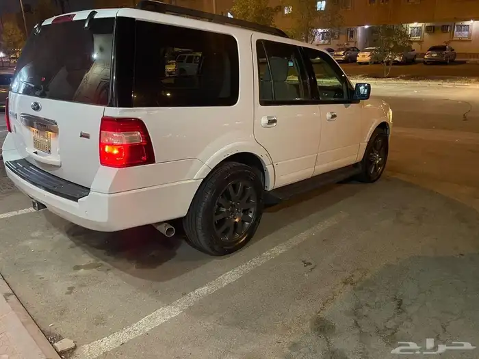 فورد اكسبديشن 2012 6