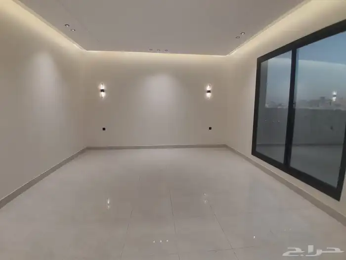 للبيع شقه دور ثاني مع سطح مستقل بحي قرطبة ب550الف 6