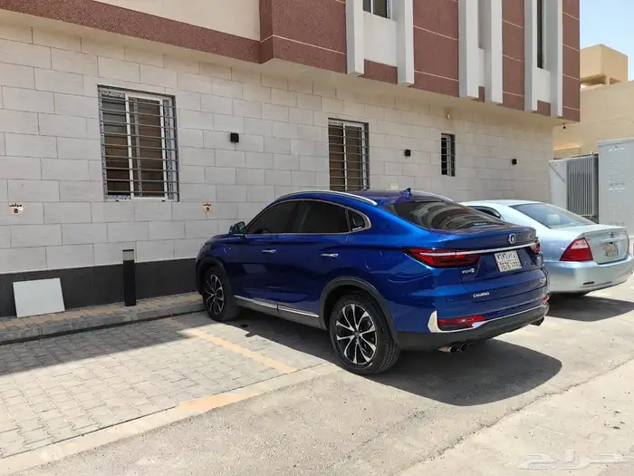 سيارة شانجان cs85 21021 للبيع 3