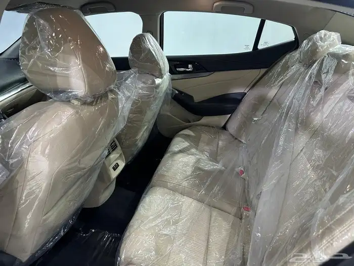 نيسان مكسيما 2020 15