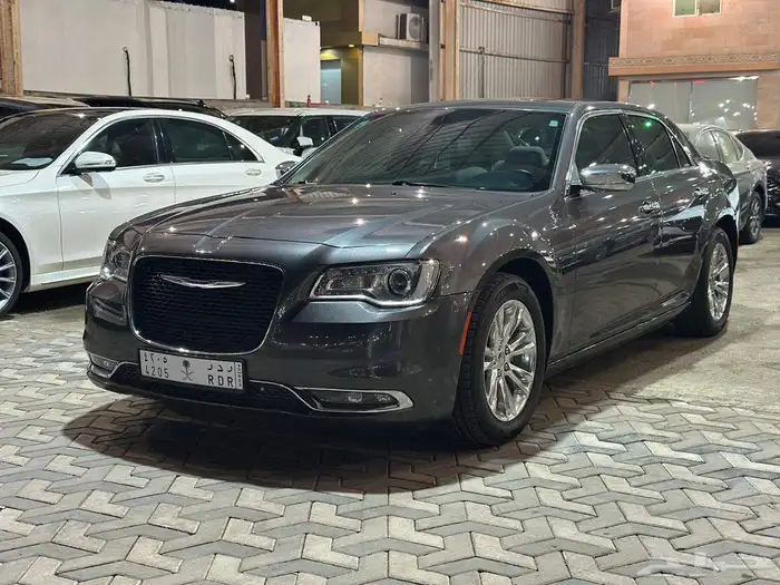 كرايسلر 2022 C300 ليمتد شبه جديد 0