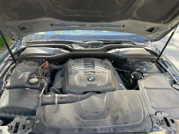 بي ام دبليو 740 Li فل كامل 16