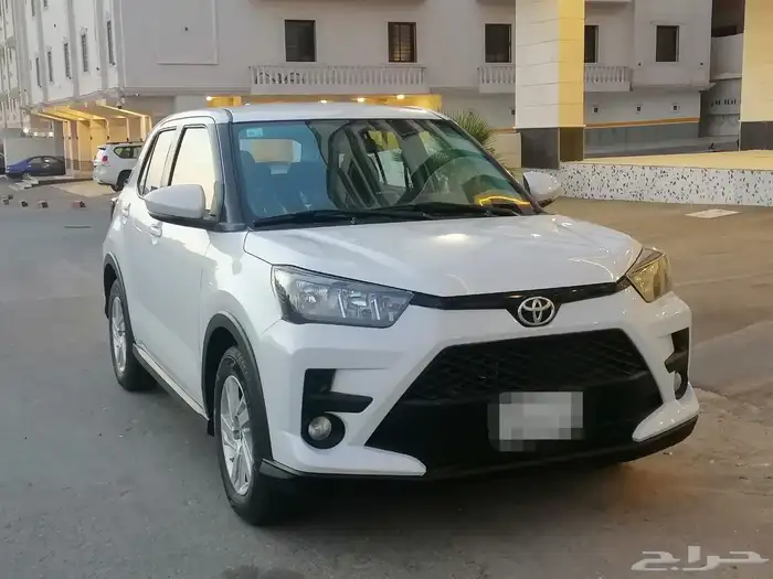 للبيع تويوتا رايز الموديل 2023 بدي وكاله كامل 5