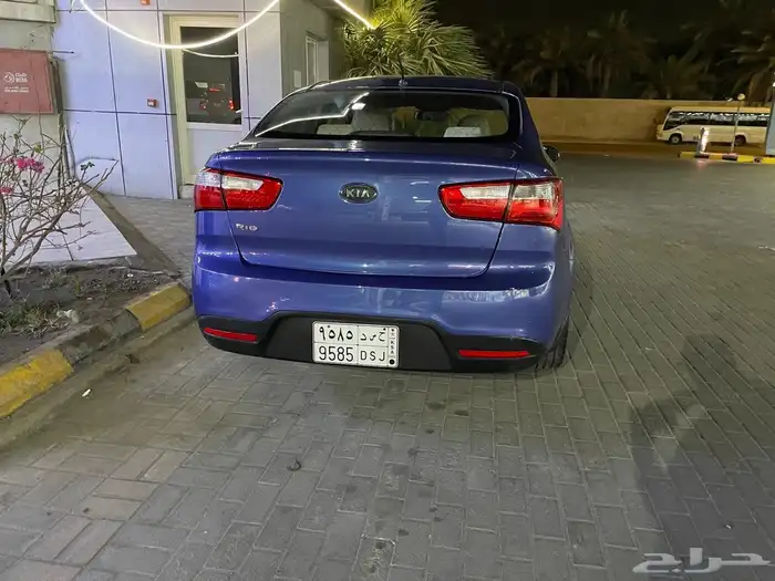 كيا ريو سيدان 2015 1