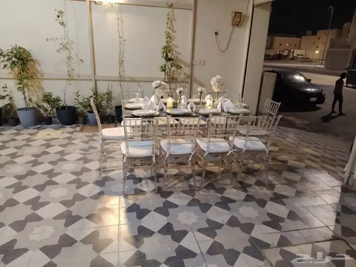 تأجير كراسي طاولات طعام بأنواعها زجاج مستطيلة ودئريه وخشب 8