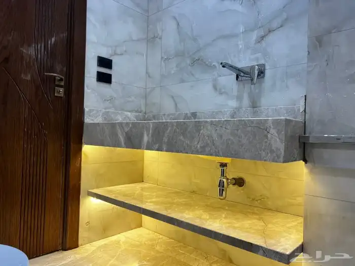 سباك خبره 25 عام كشف التسريبات 2