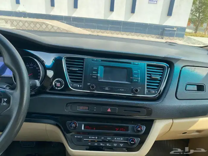 كيا كرنيفال 2016 EX 10