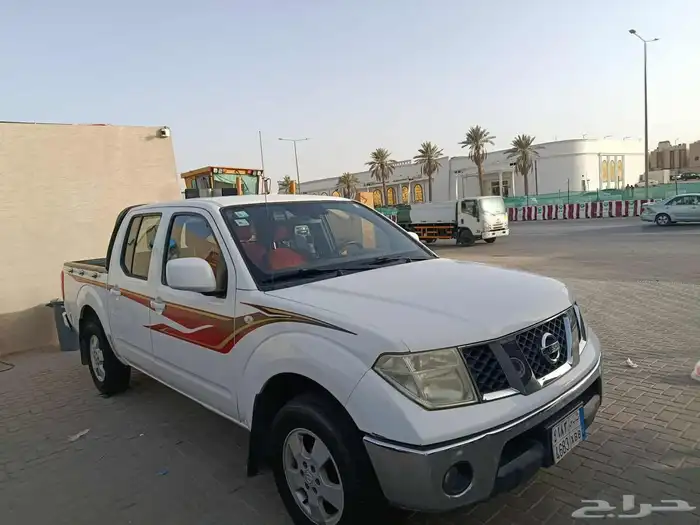 نيسان نافارا 6