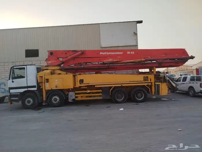 شاحنة مرسيدس 3