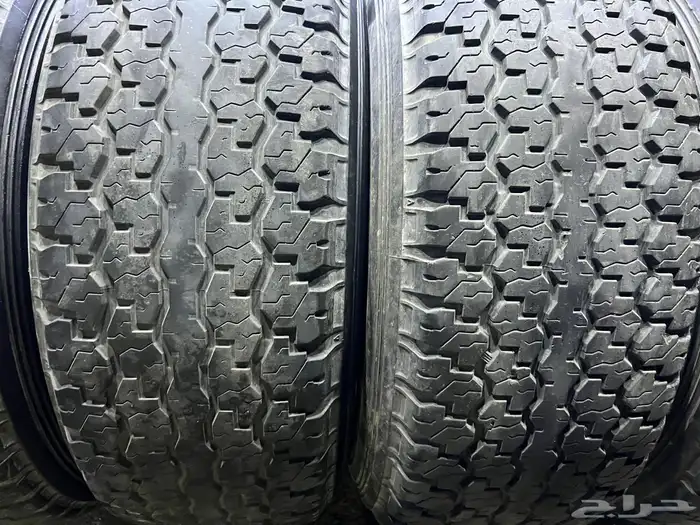 جنوط سنبوسه مقاس 16 مع كفرات دنلوب مقاس 275 70 16 11