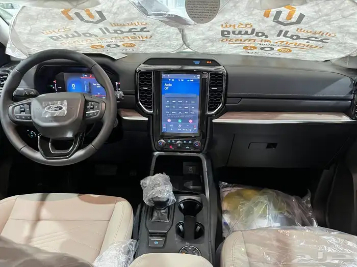 فورد ايفرست نصف فل بنزين 2024السعر 153000 8