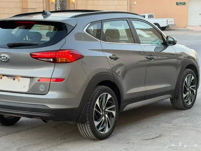 هيونداي توسان 2021 نص فل سقف بانورما وكالة 4