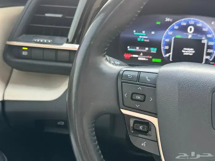 تويوتا كراون 2023 14