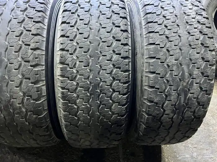 جنوط سنبوسه مقاس 16 مع كفرات دنلوب مقاس 275 70 16 4