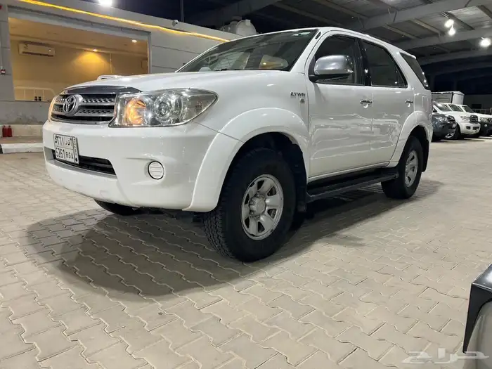 فورشنر موديل 2009 قير عادي دبل 0